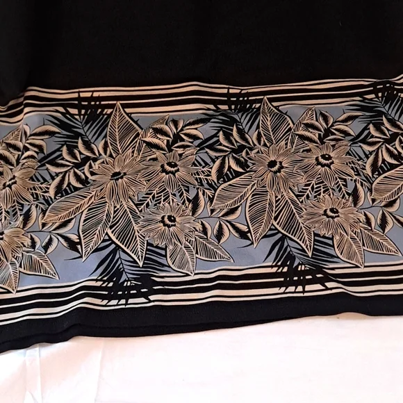 J.Jill wearable collection sleeveless tank dress in S Tall in black. - Picture 4 of 6